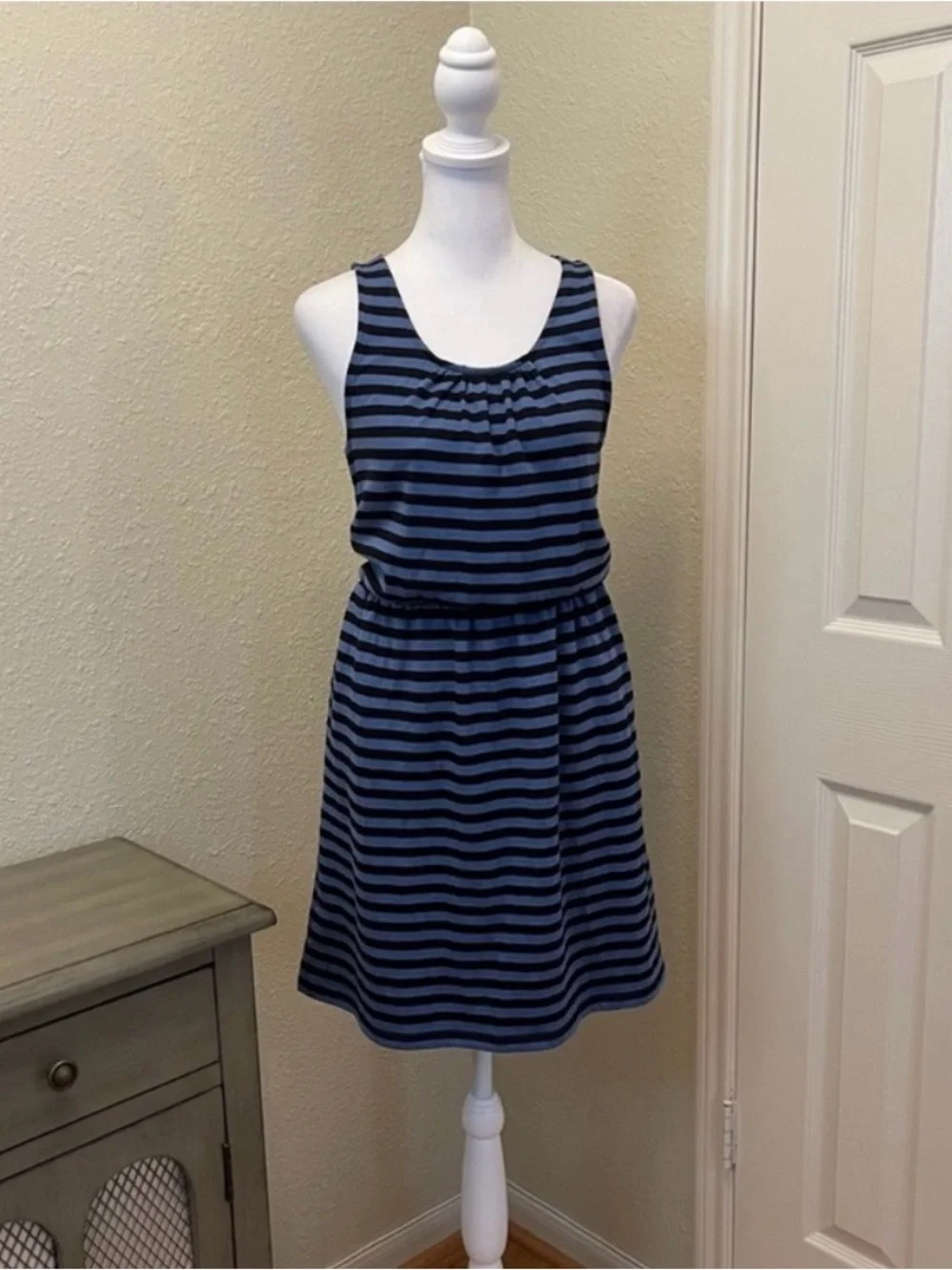 LOFT NWT Black Strip Blue Stretch Knit Sundress Cut-Out Back Tank Style Dress XS - Picture 12 of 12